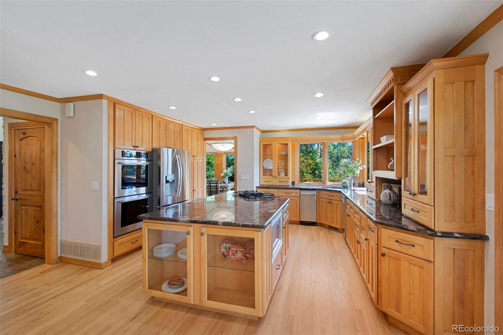 216 S Lookout Mountain Road