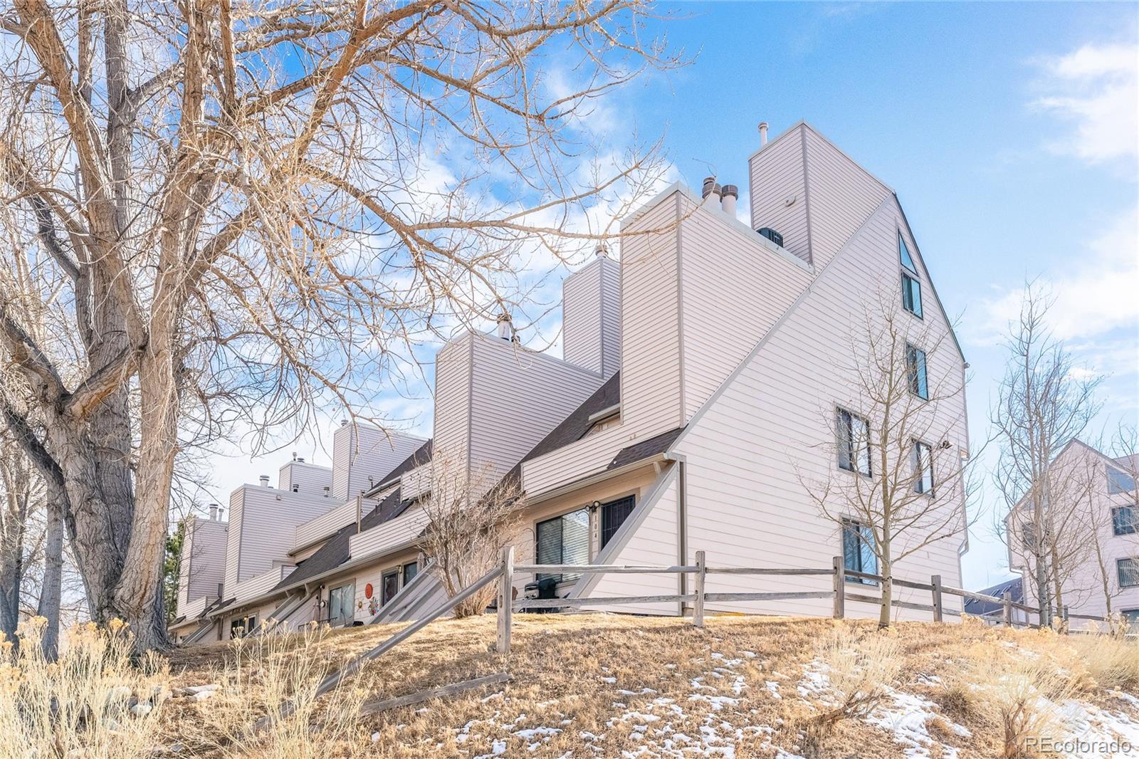 4206 S Eldridge Street Unit: 309
