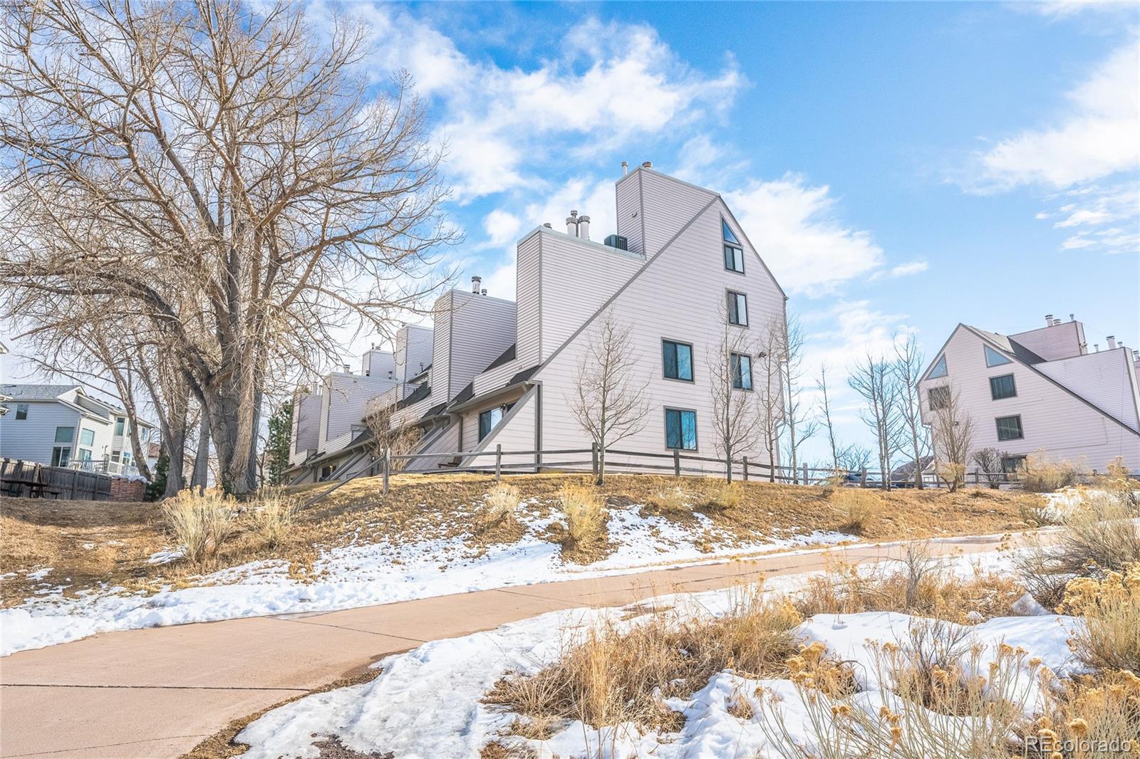 4206 S Eldridge Street Unit: 309
