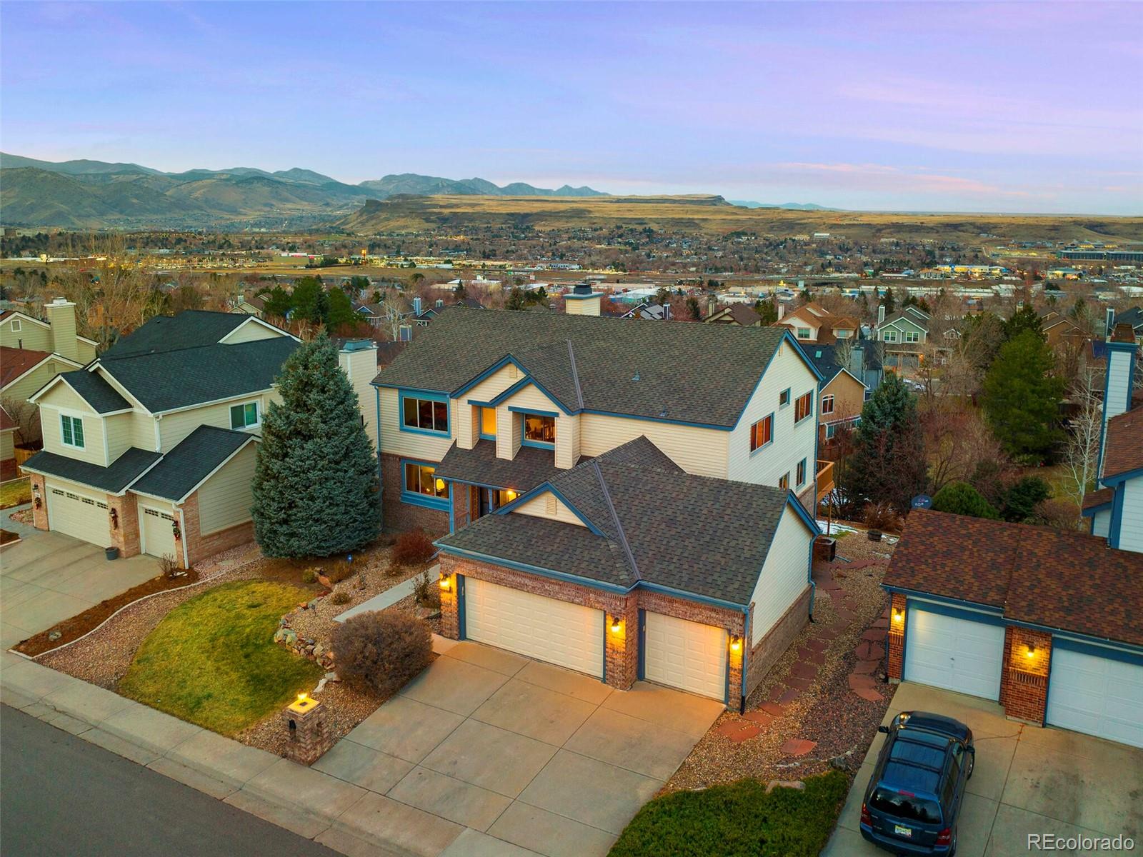 15867 W Ellsworth Lane