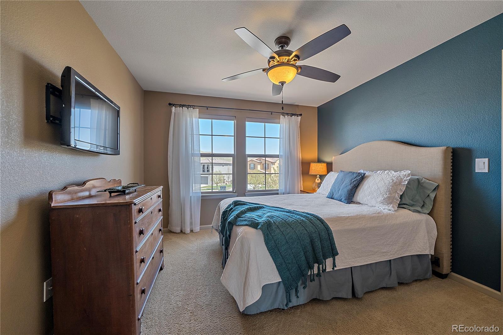 2391 S Loveland Way