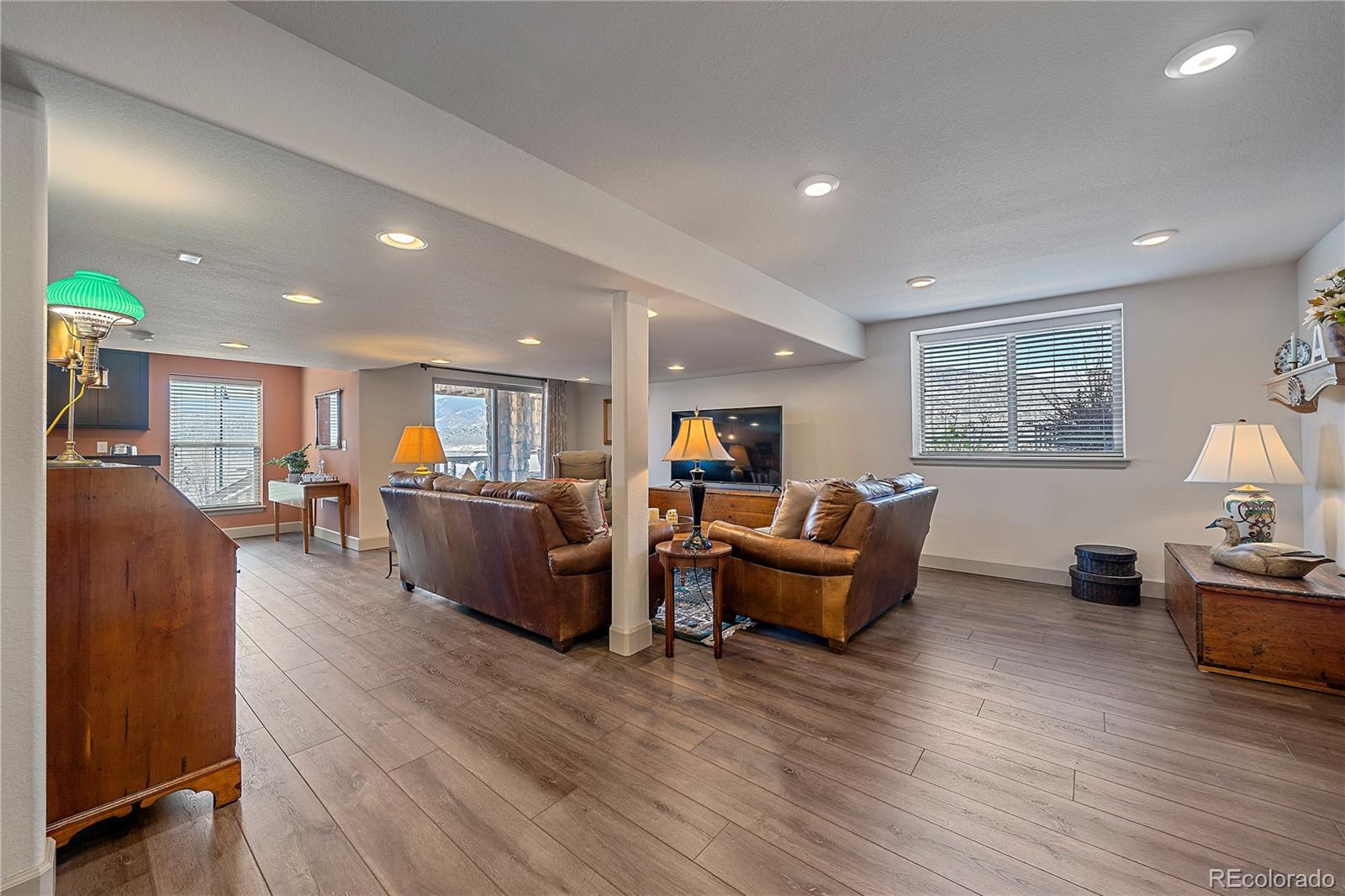 2391 S Loveland Way