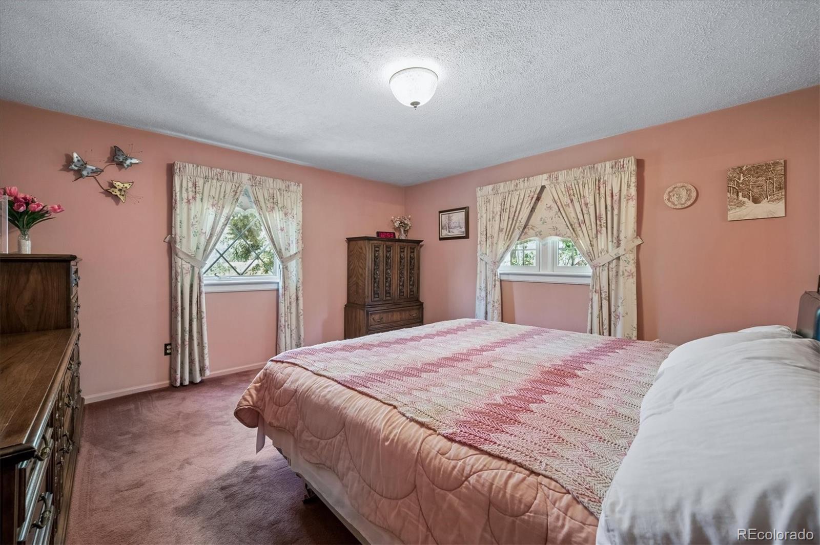 210 Lookout View Court