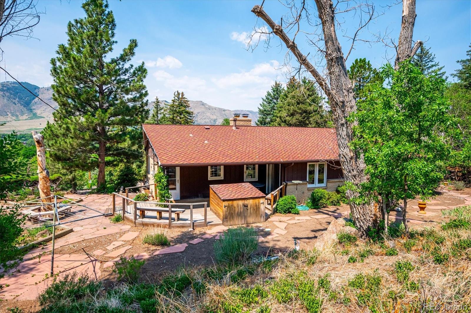 210 Lookout View Court