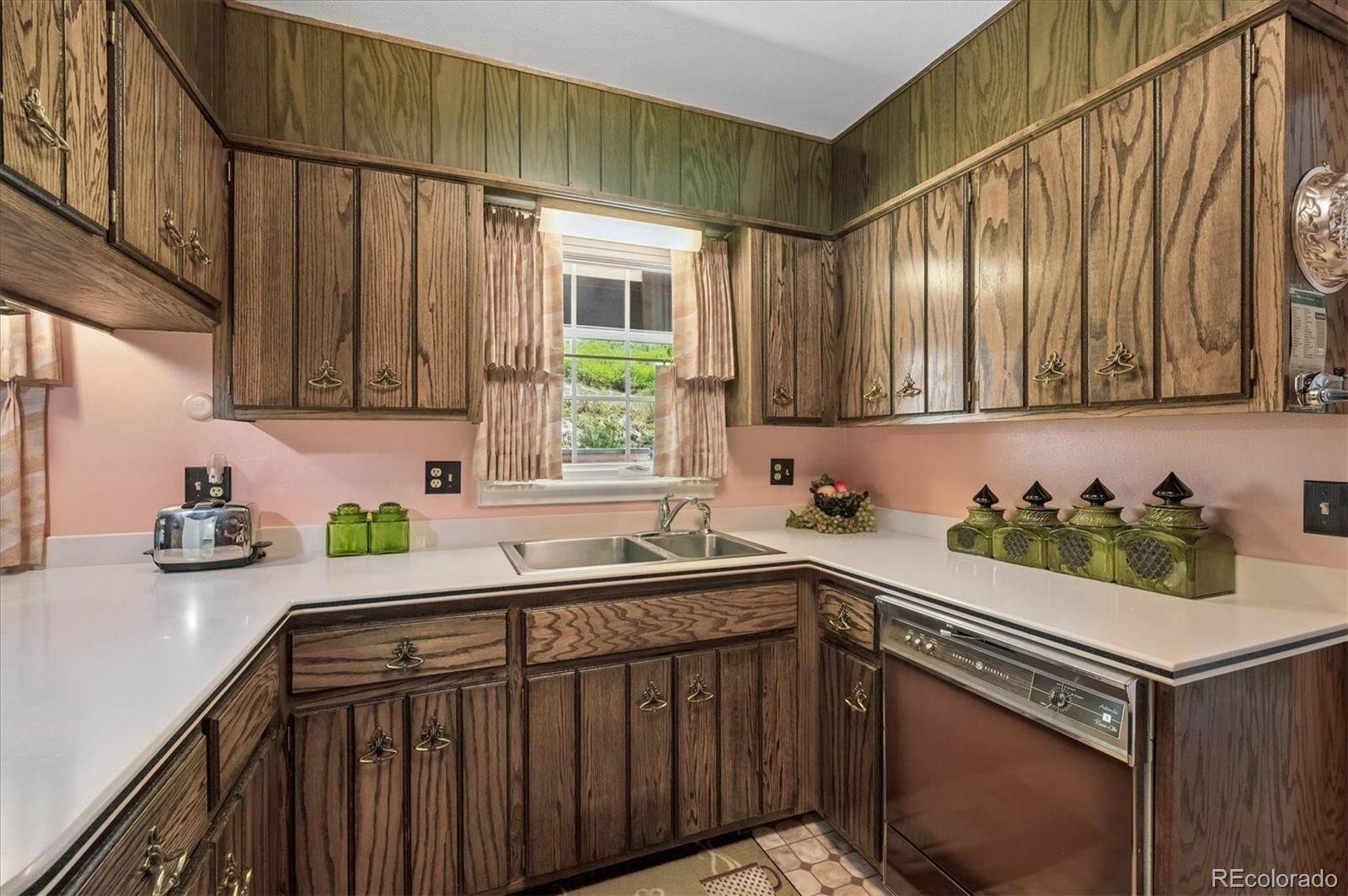 210 Lookout View Court