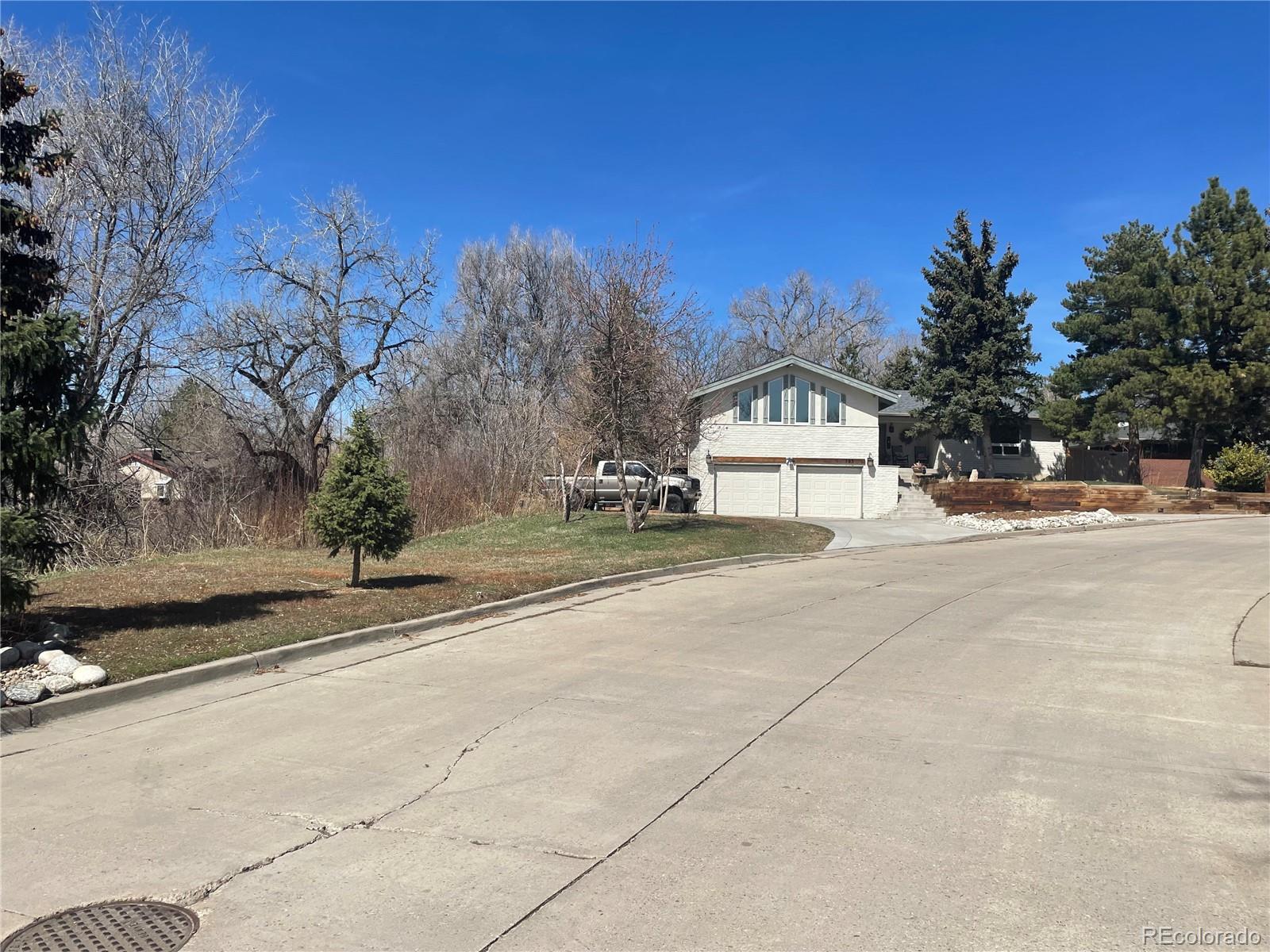 785 Sunset Drive