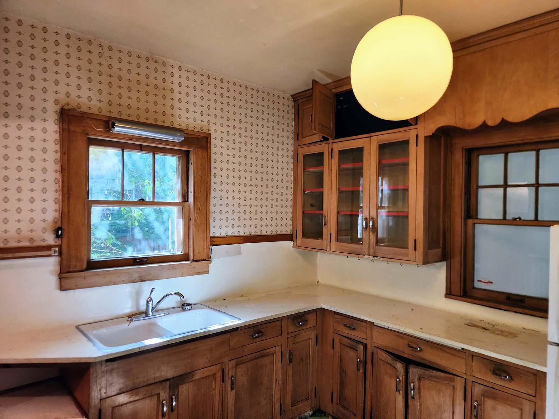 2716 Kenilworth Place