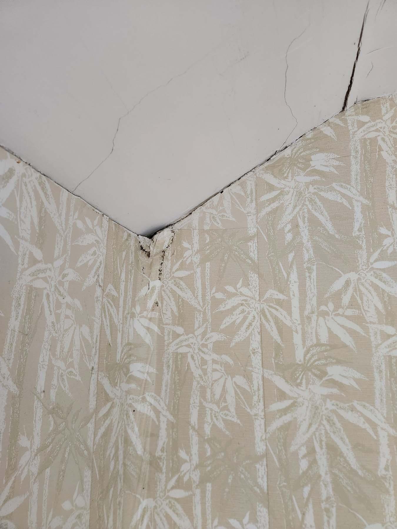 2716 Kenilworth Place