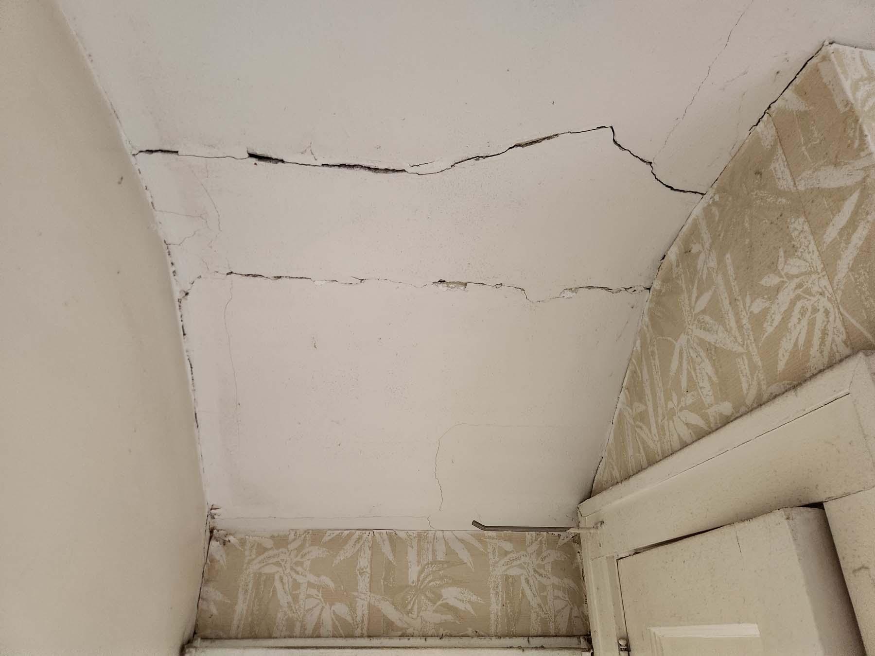 2716 Kenilworth Place