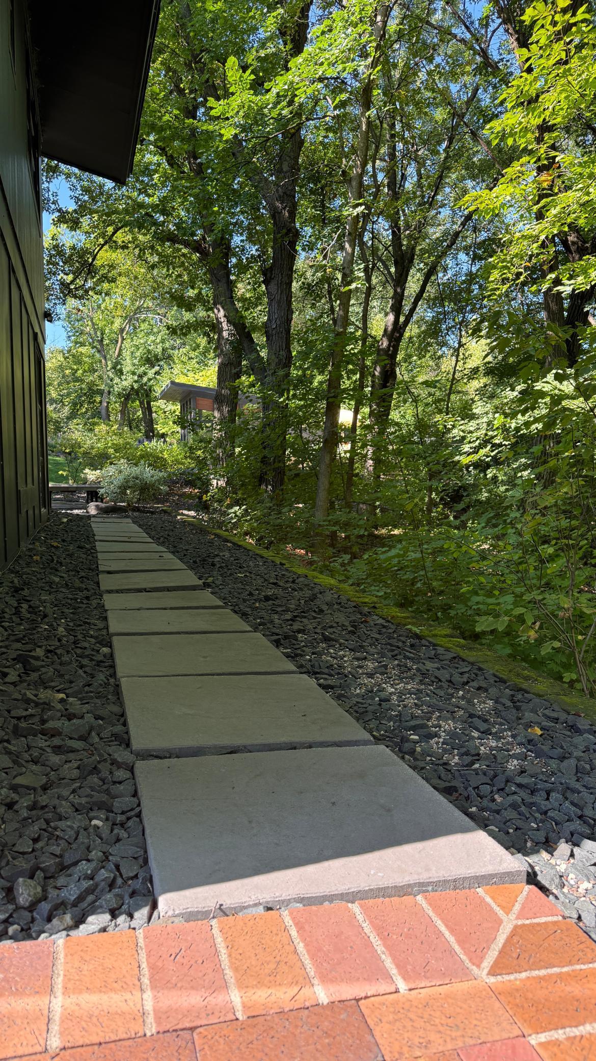 20025 Manor Road