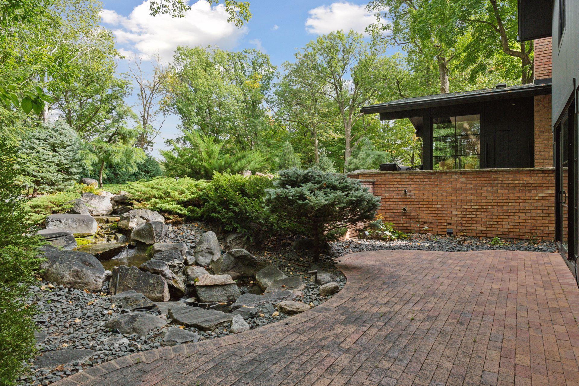 20025 Manor Road