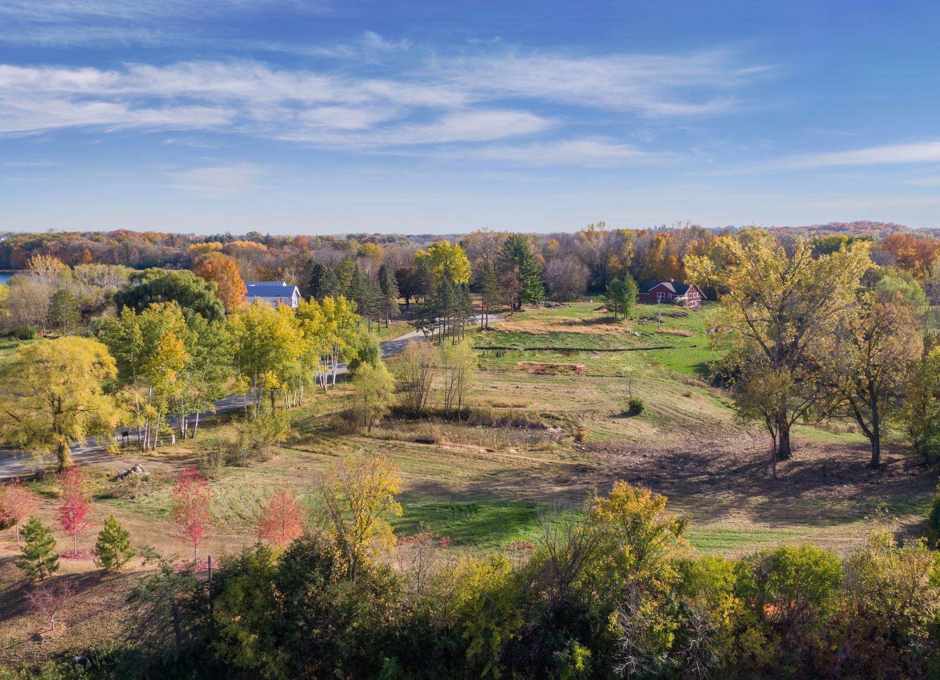 995 Honey Hill