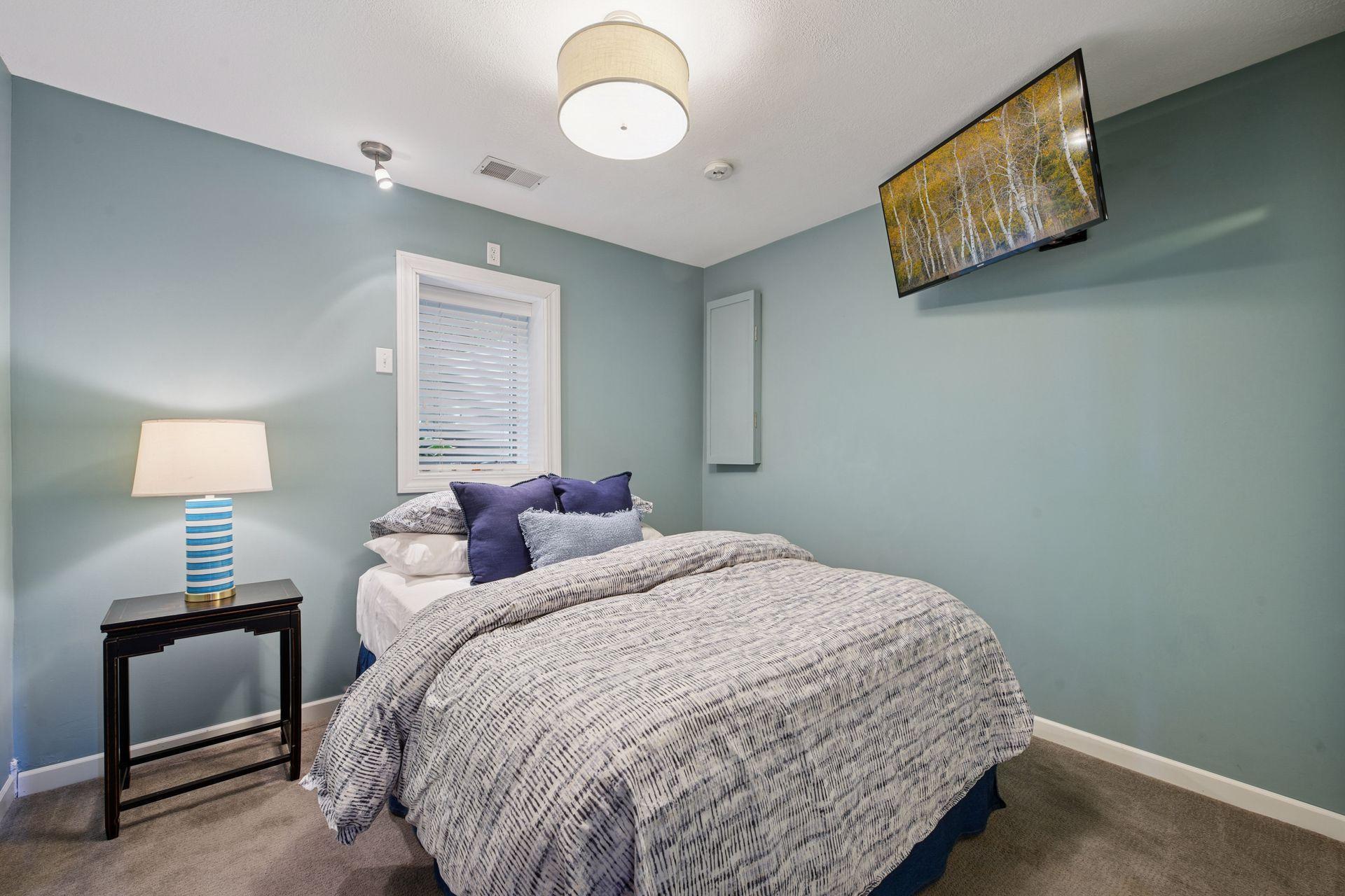 5125 Greenwood Circle