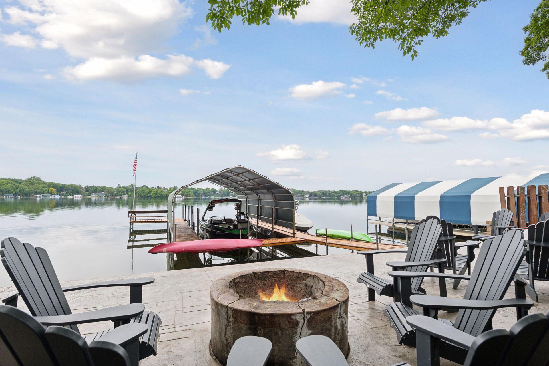 5125 Greenwood Circle