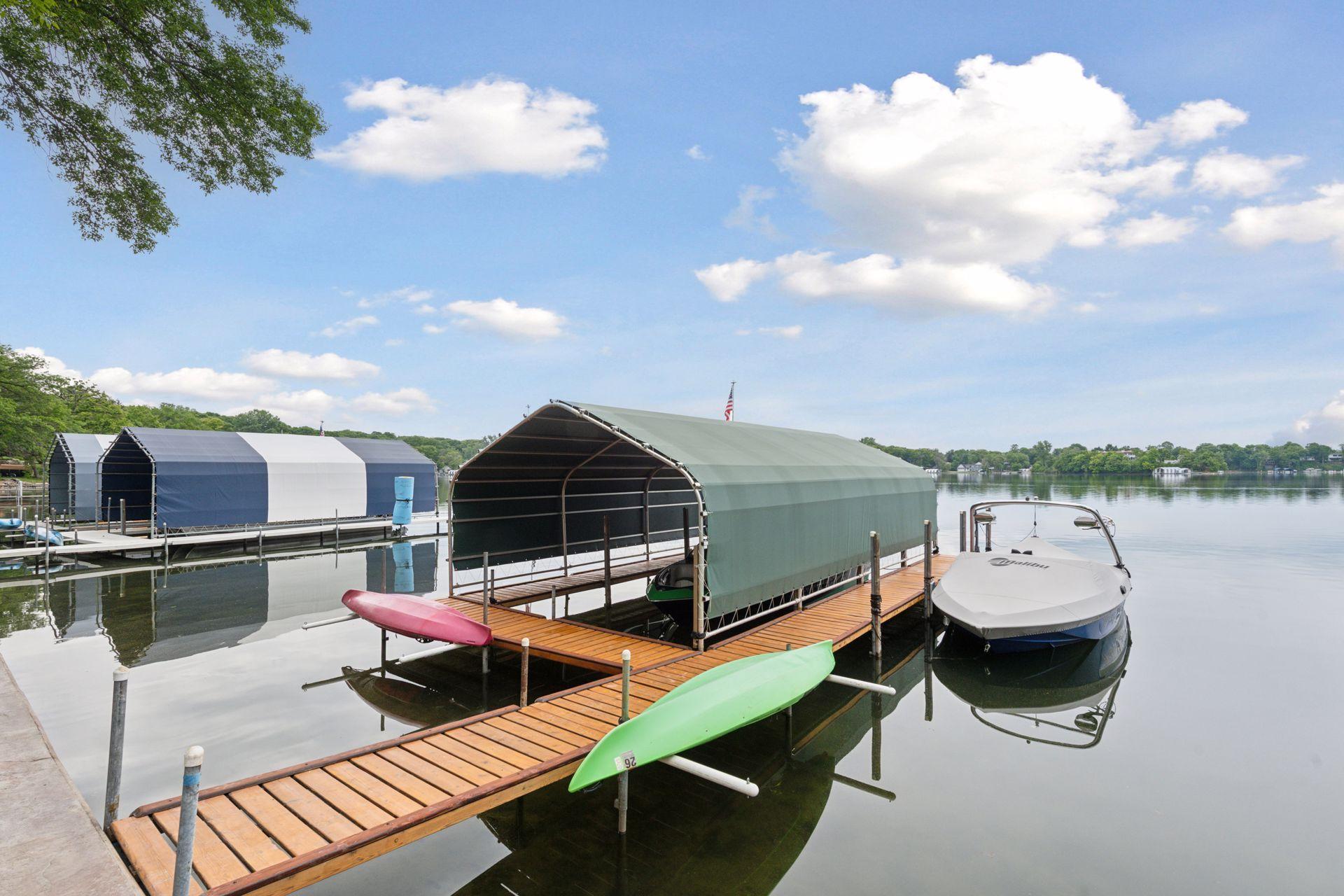 5125 Greenwood Circle