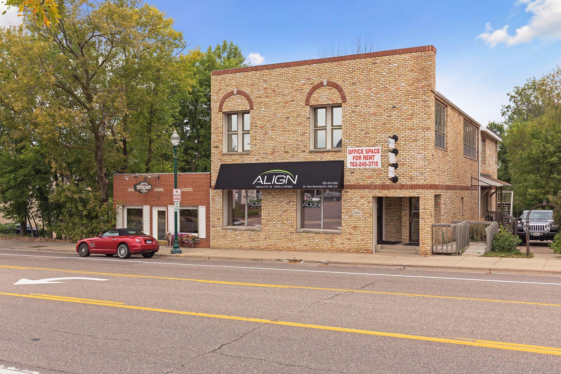 1575 Long Lake Boulevard