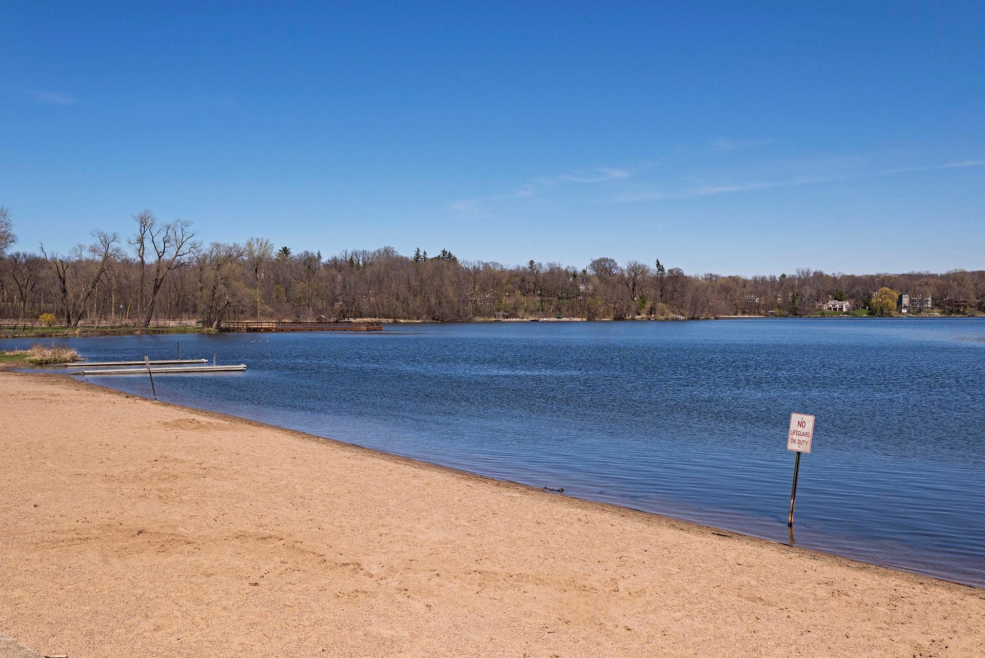 1575 Long Lake Boulevard