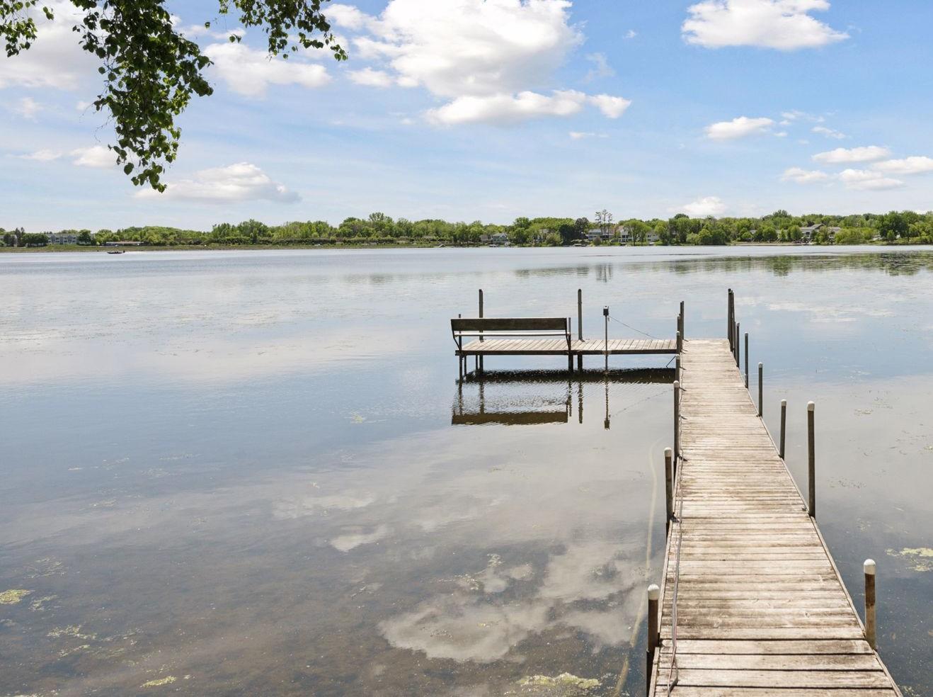 1575 Long Lake Boulevard