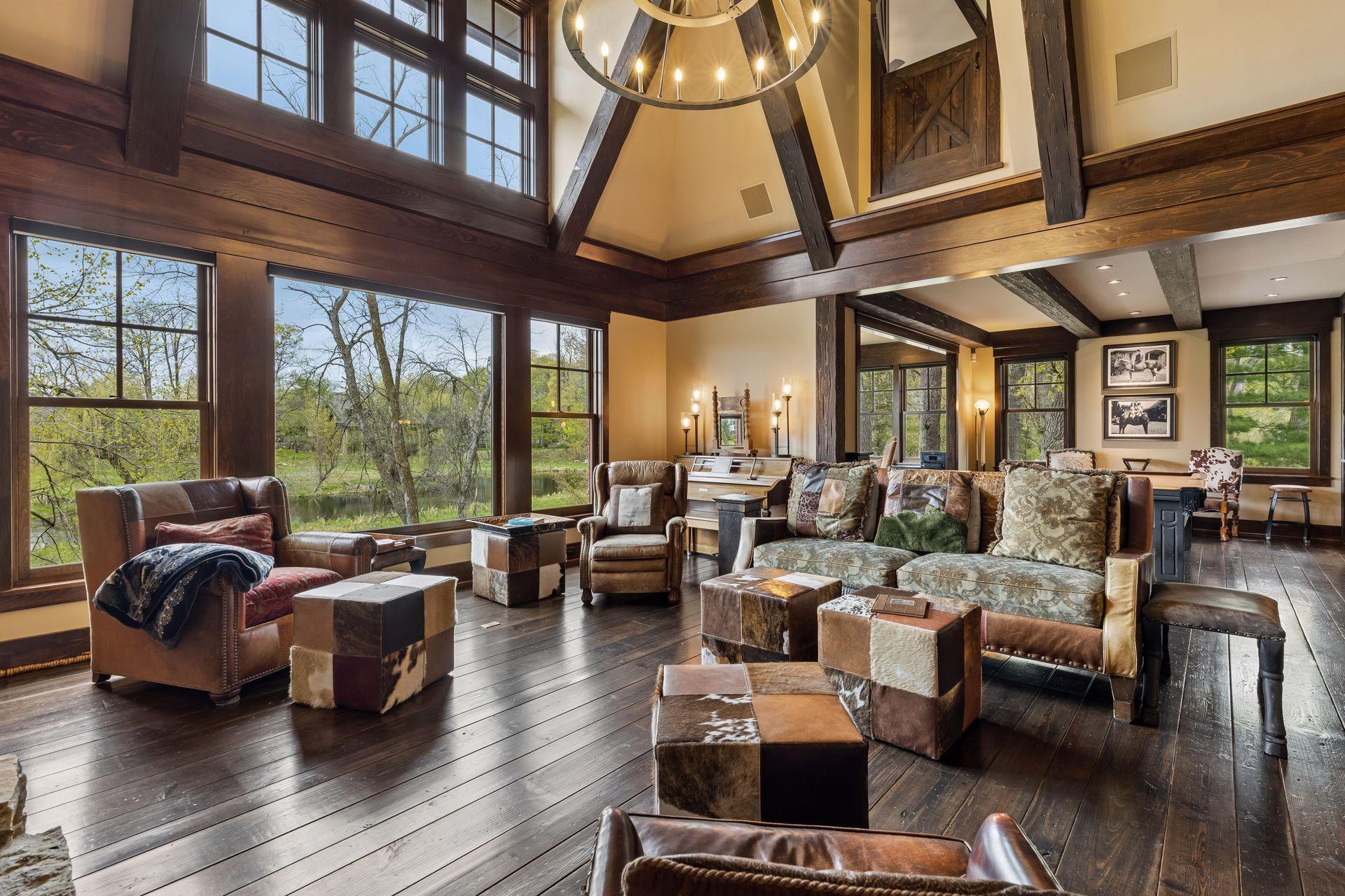 1610 Locust Hills Place