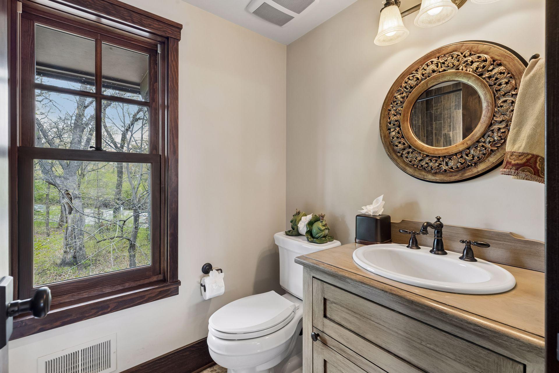 1610 Locust Hills Place