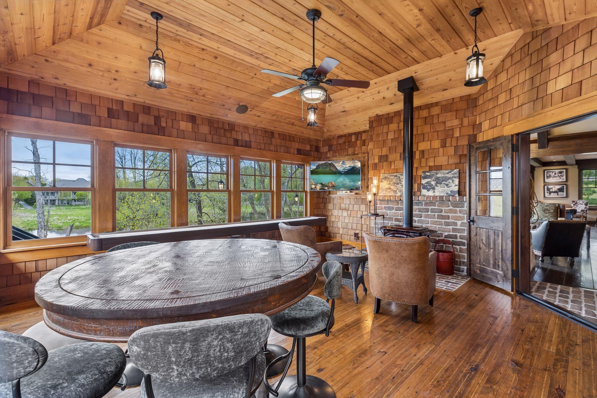 1610 Locust Hills Place
