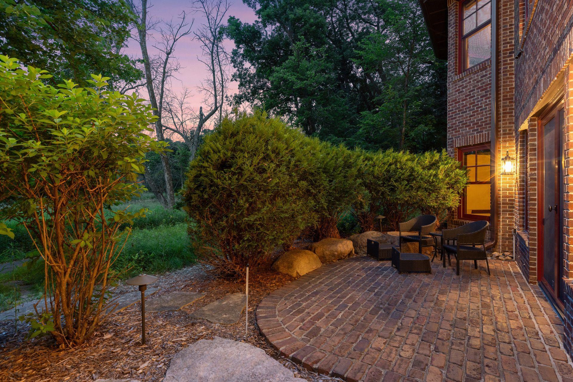 1610 Locust Hills Place