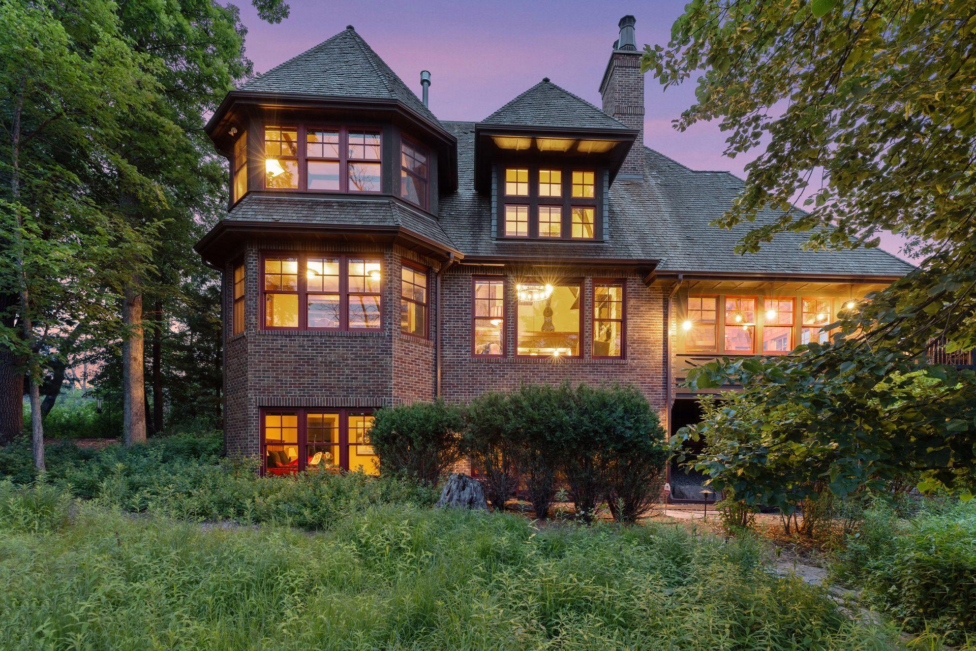 1610 Locust Hills Place