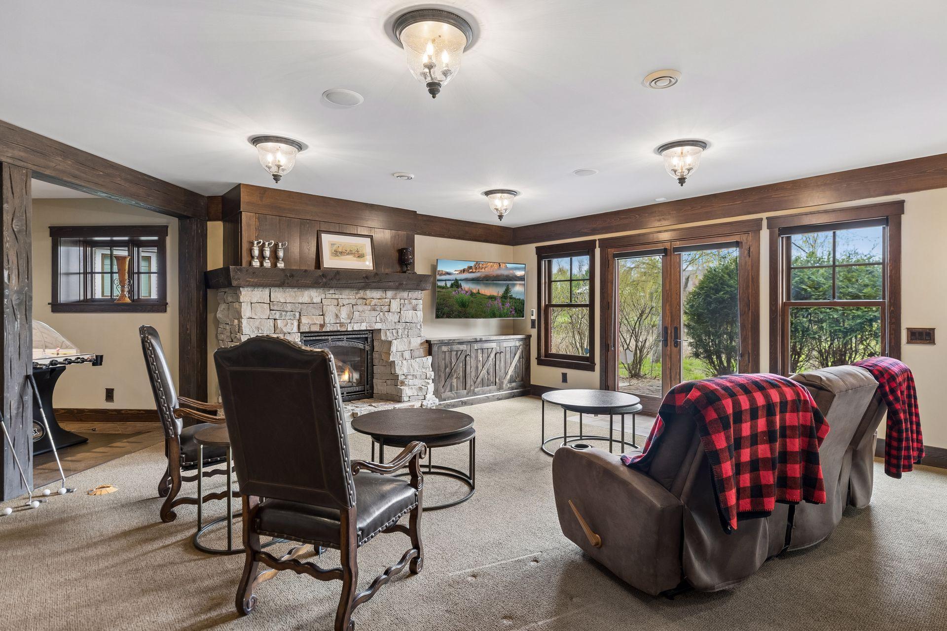 1610 Locust Hills Place