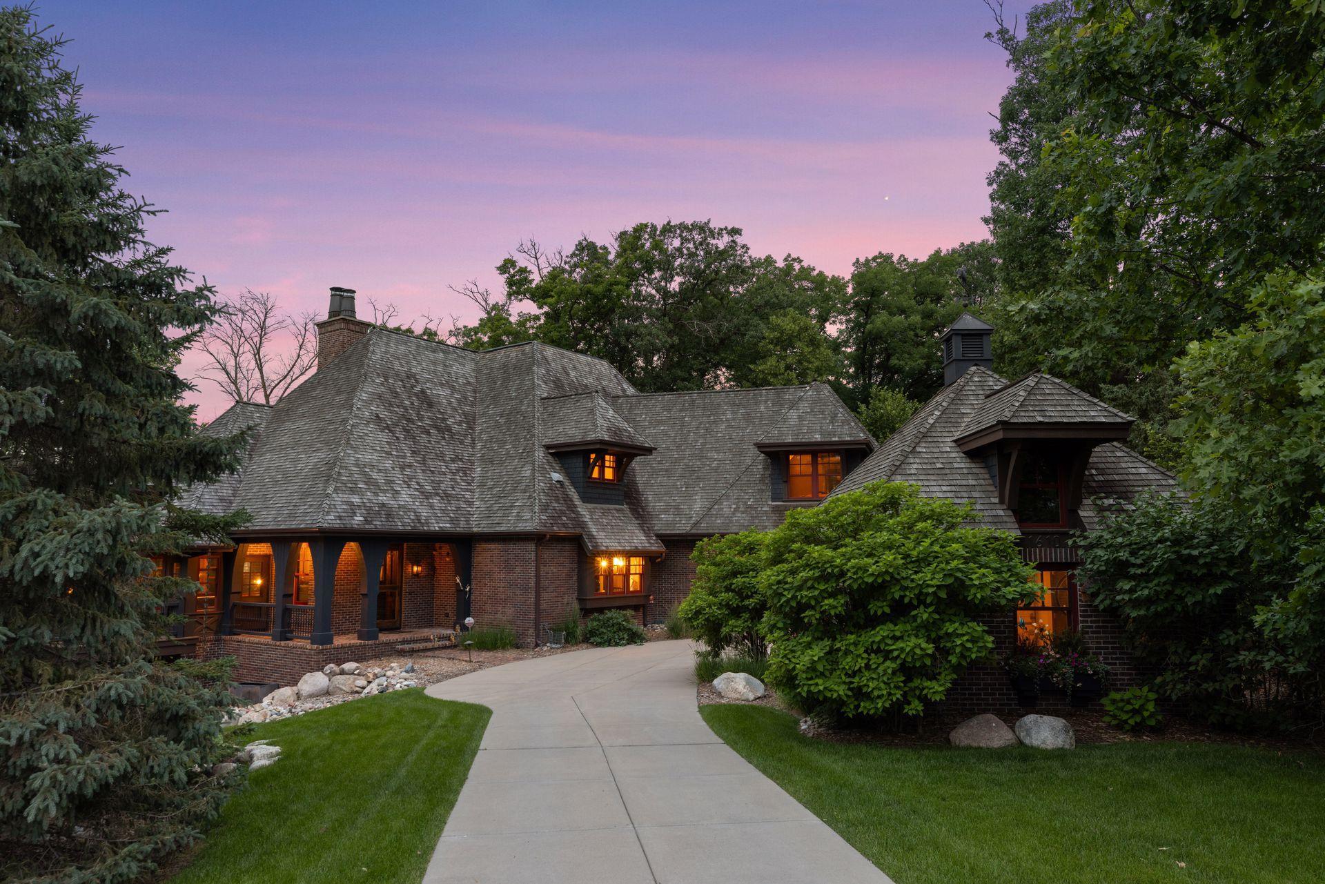 1610 Locust Hills Place