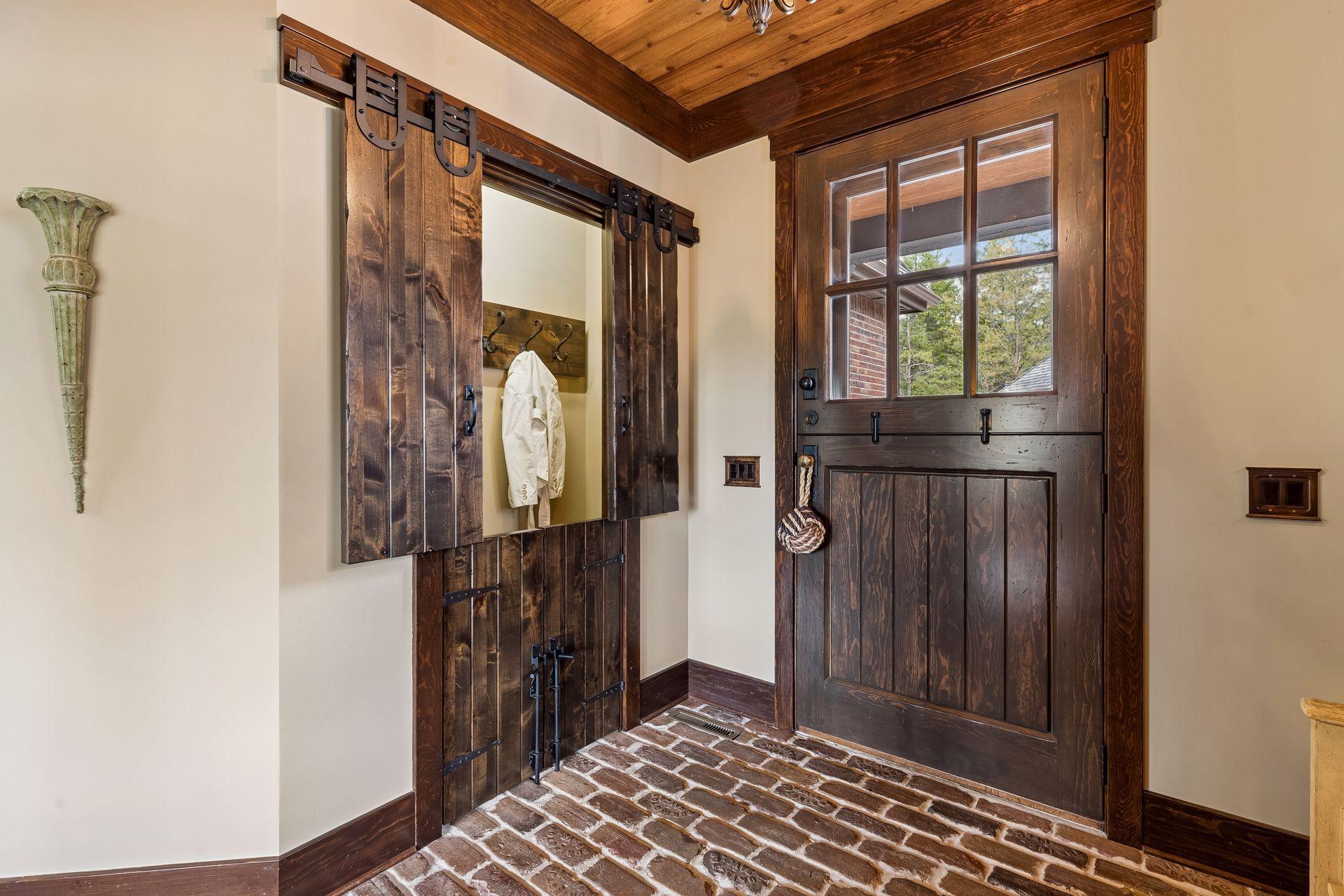 1610 Locust Hills Place