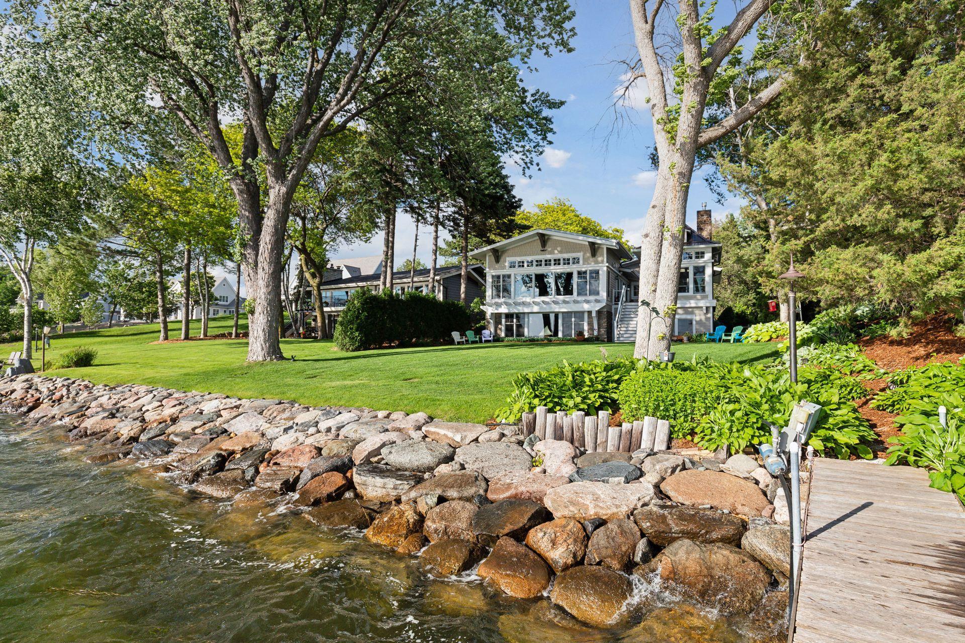 3035 Casco Point Road