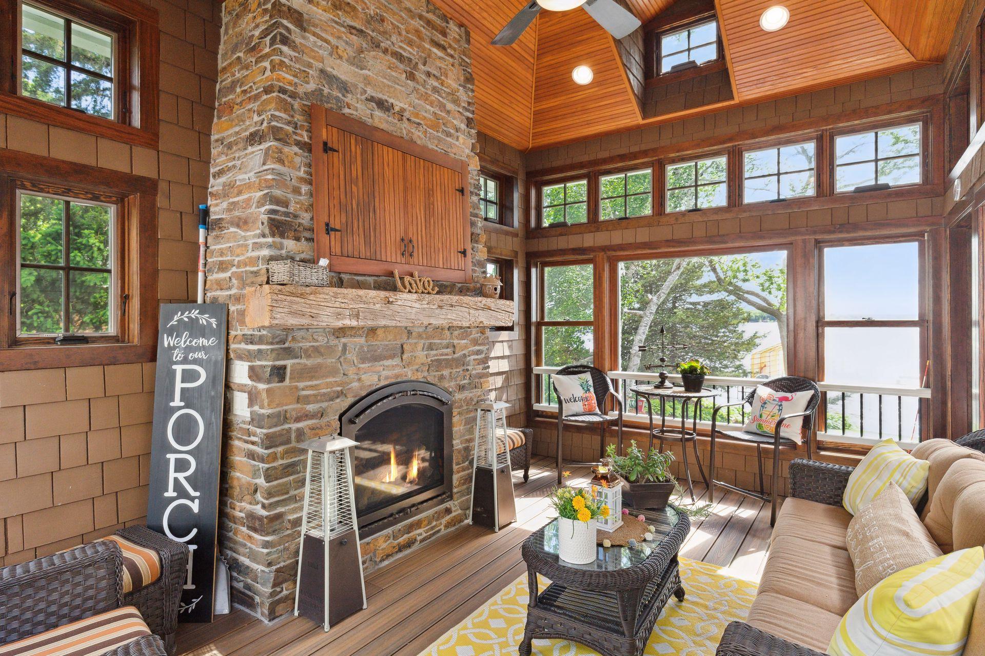 3035 Casco Point Road