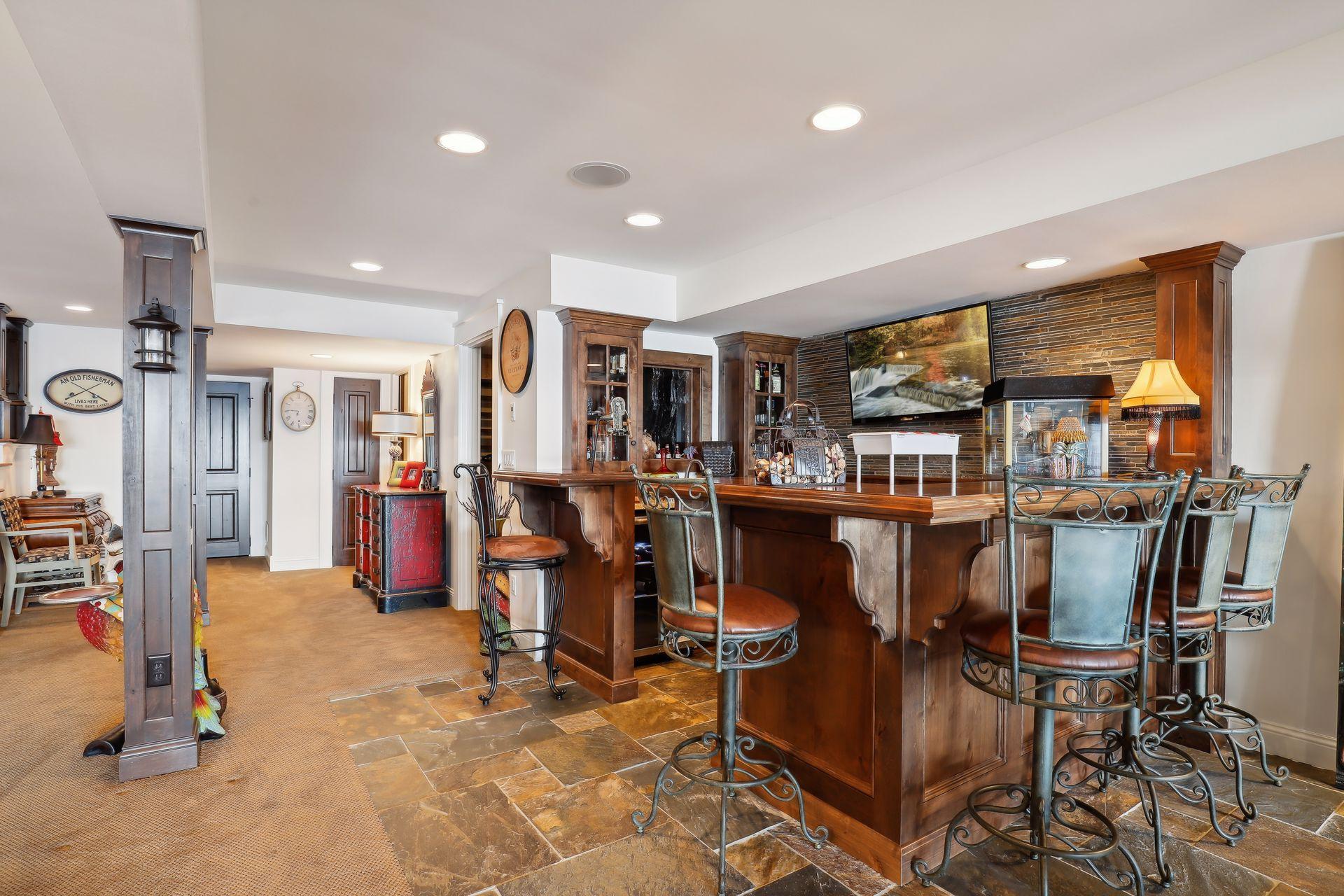3035 Casco Point Road