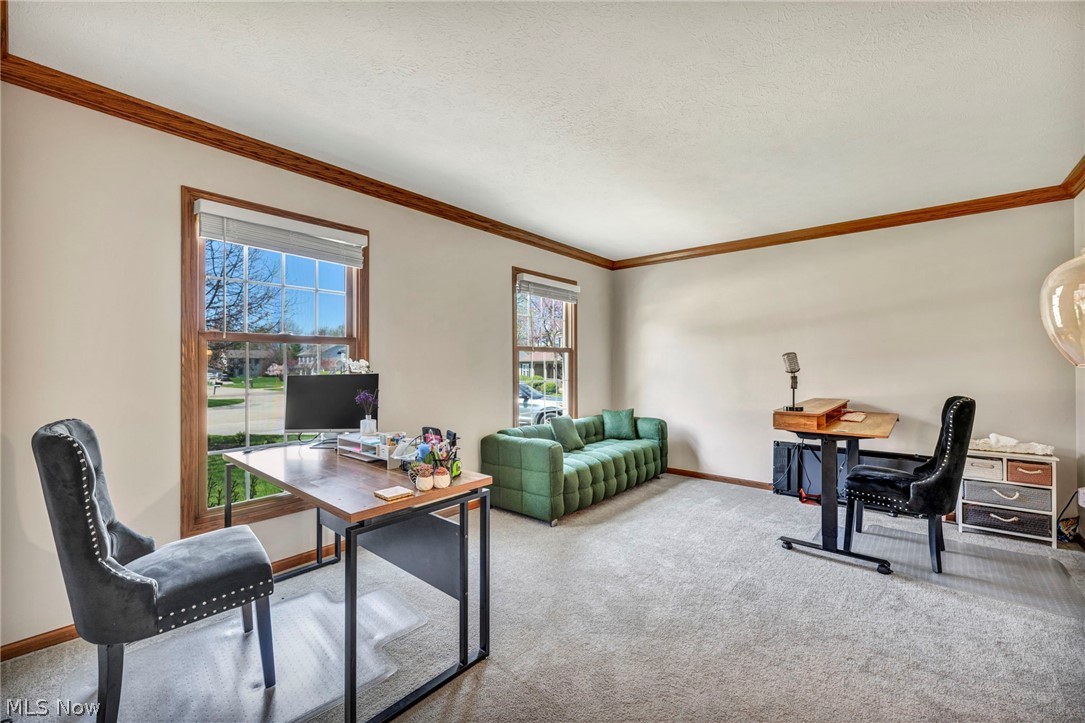 19395 Spinnaker Circle