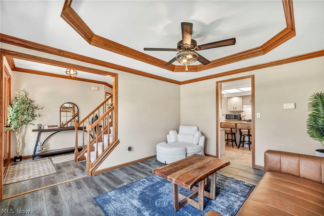 19395 Spinnaker Circle