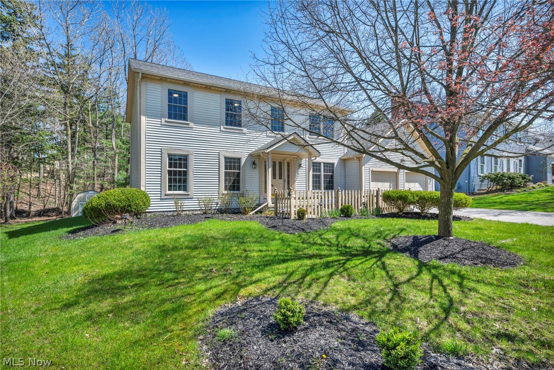 19395 Spinnaker Circle