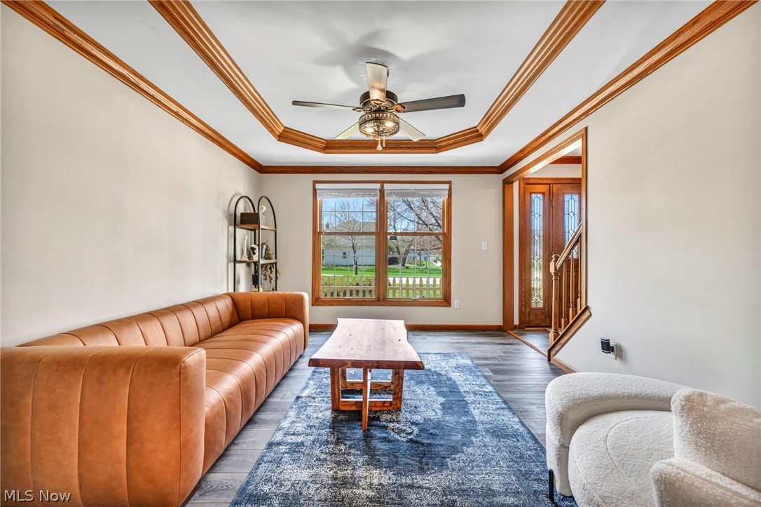 19395 Spinnaker Circle