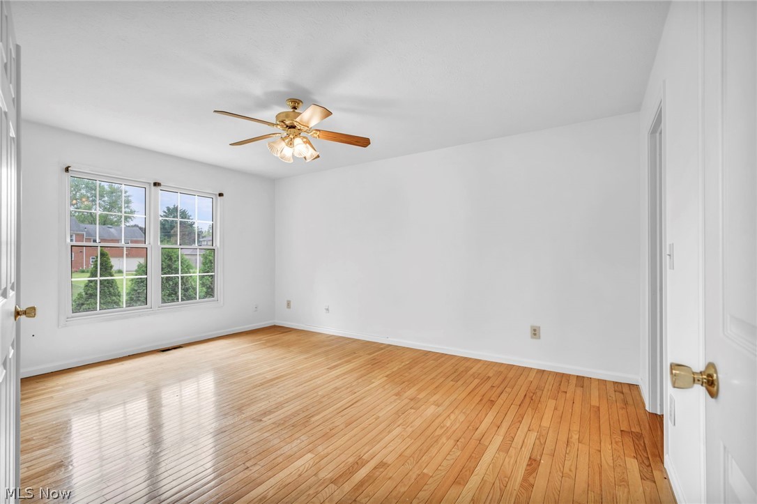 25 Nantucket Row