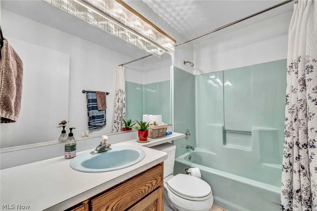 9788 Forestview Drive