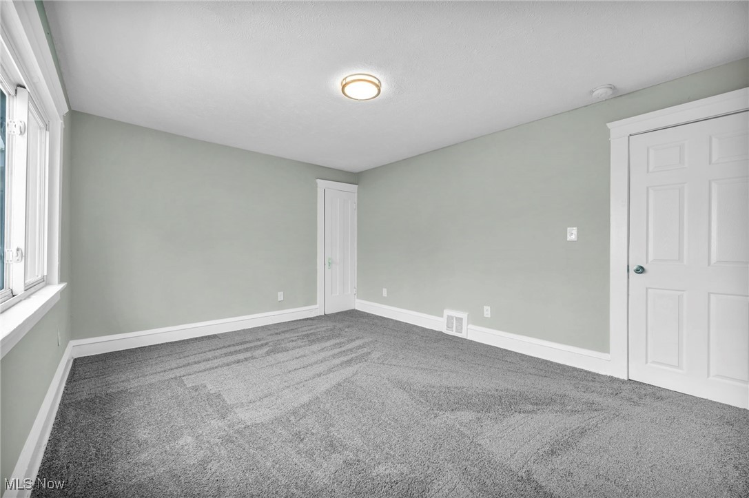 3234 W 115th Street