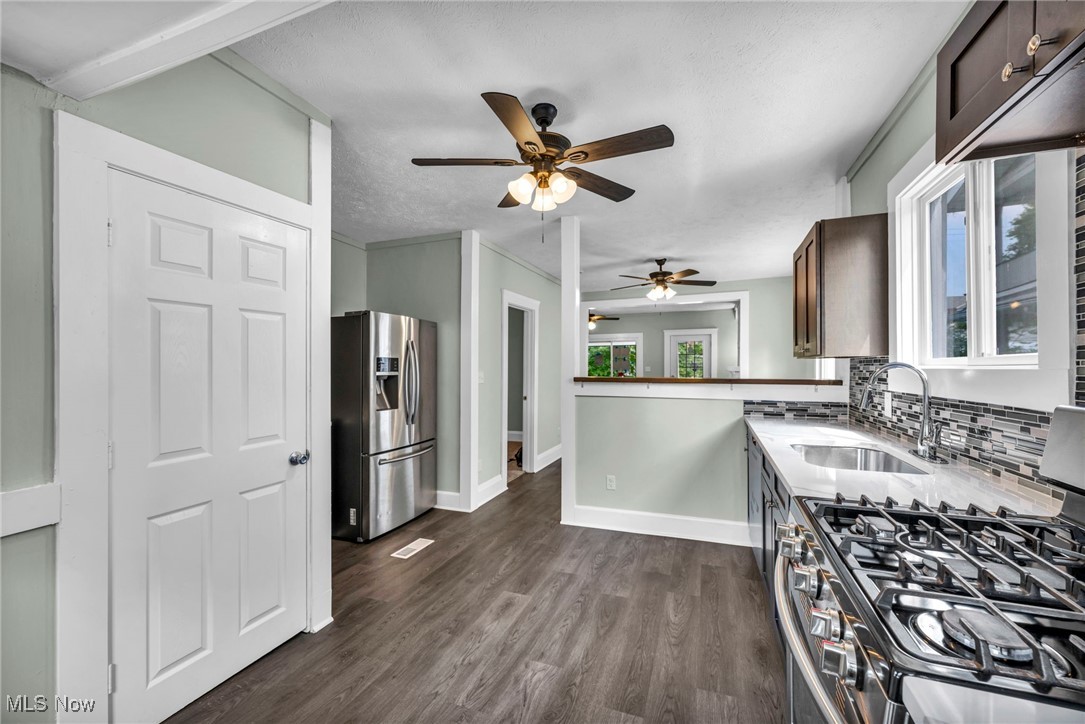 3234 W 115th Street