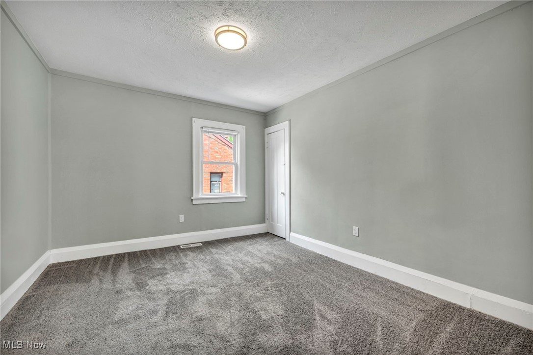 3234 W 115th Street