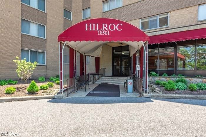 18501 Hilliard 111