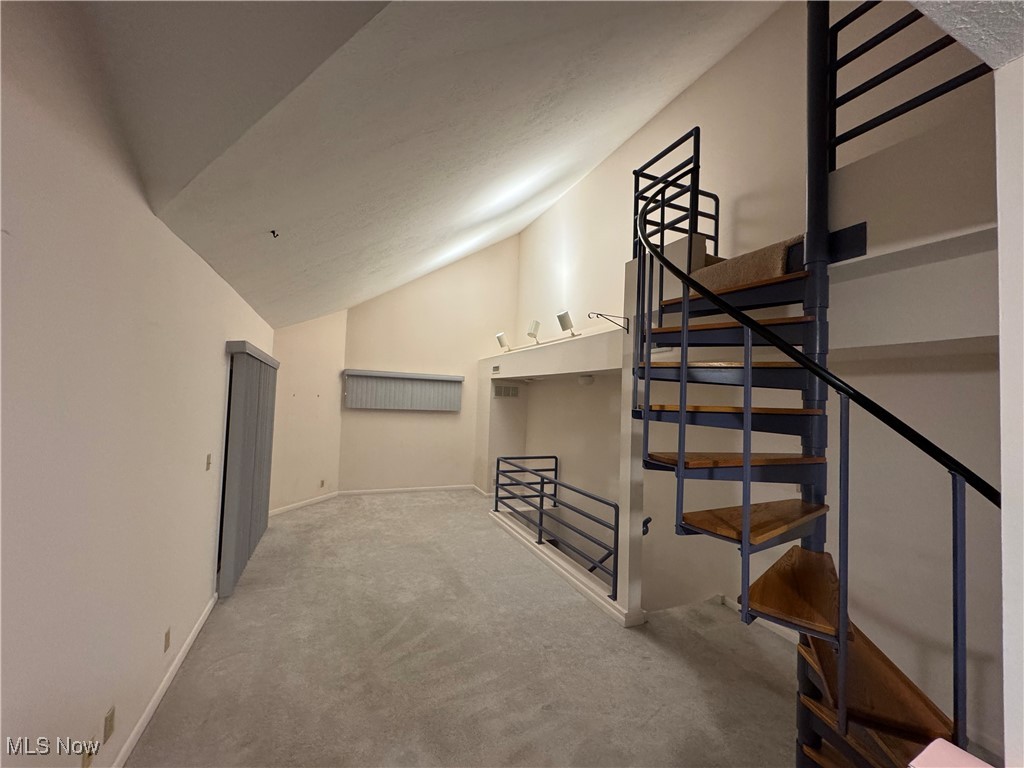 1900 Grove Court 309