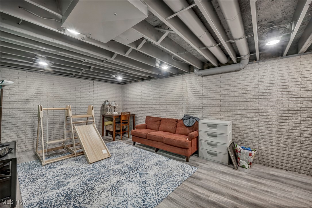 16128 Acacia Drive