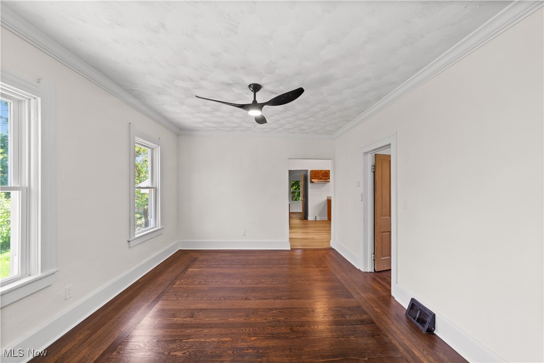 607 W 22nd Street