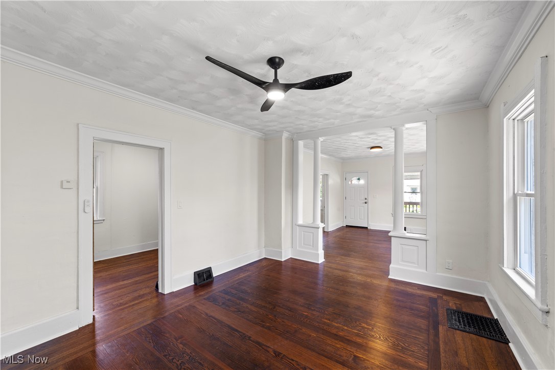 607 W 22nd Street