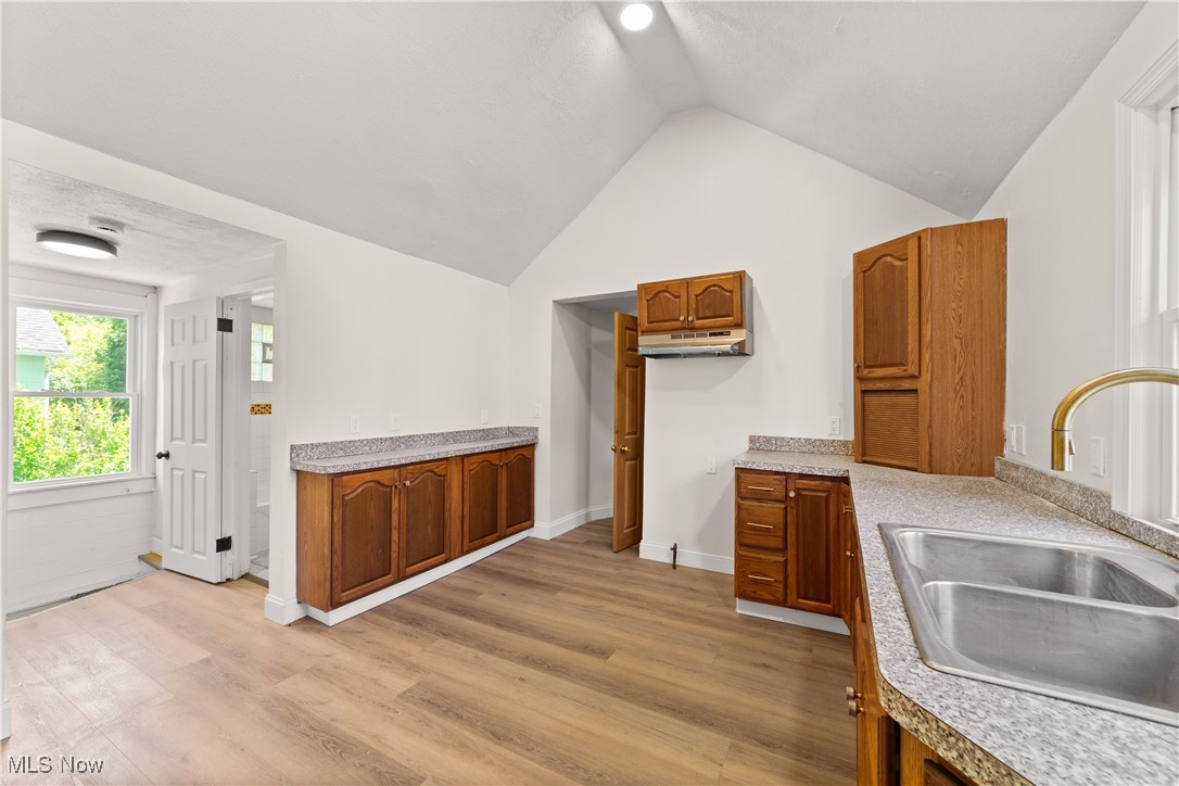 607 W 22nd Street