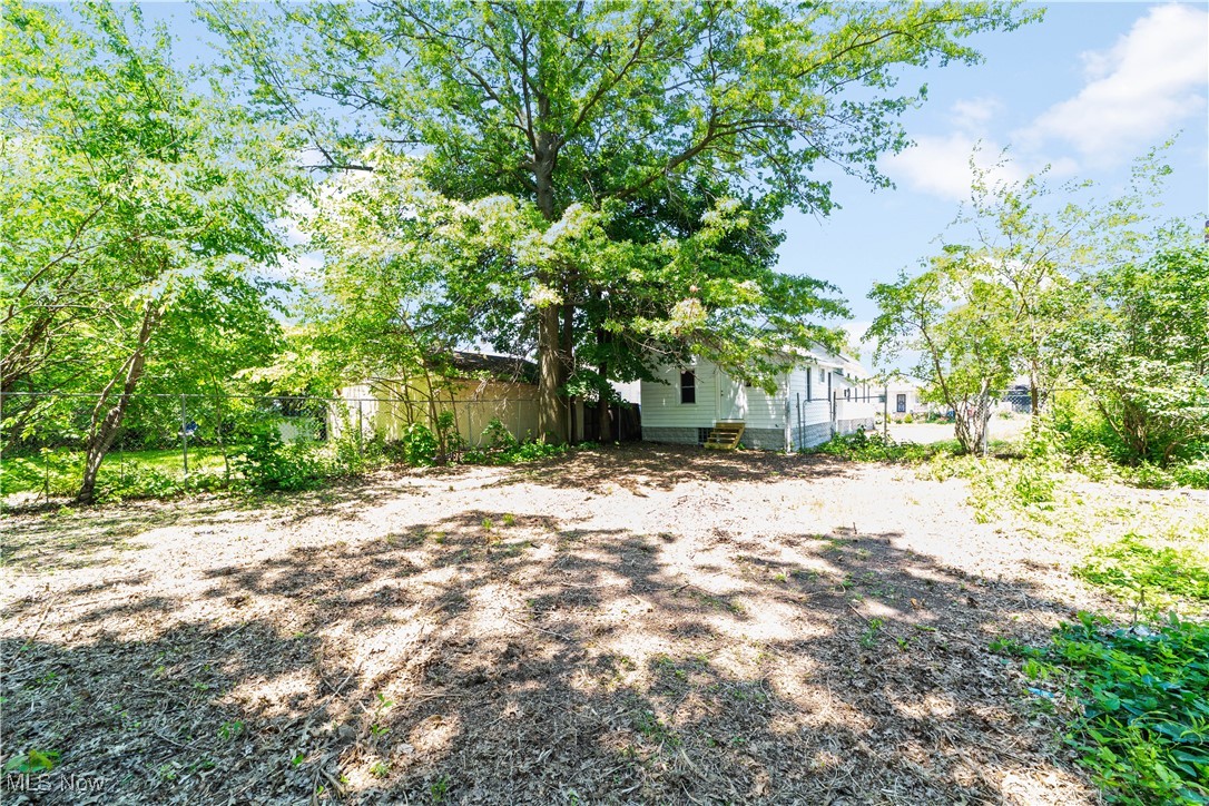 607 W 22nd Street