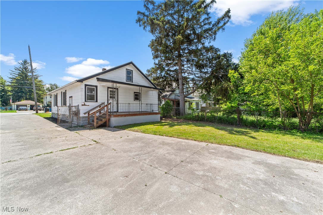 210 W 39th Street